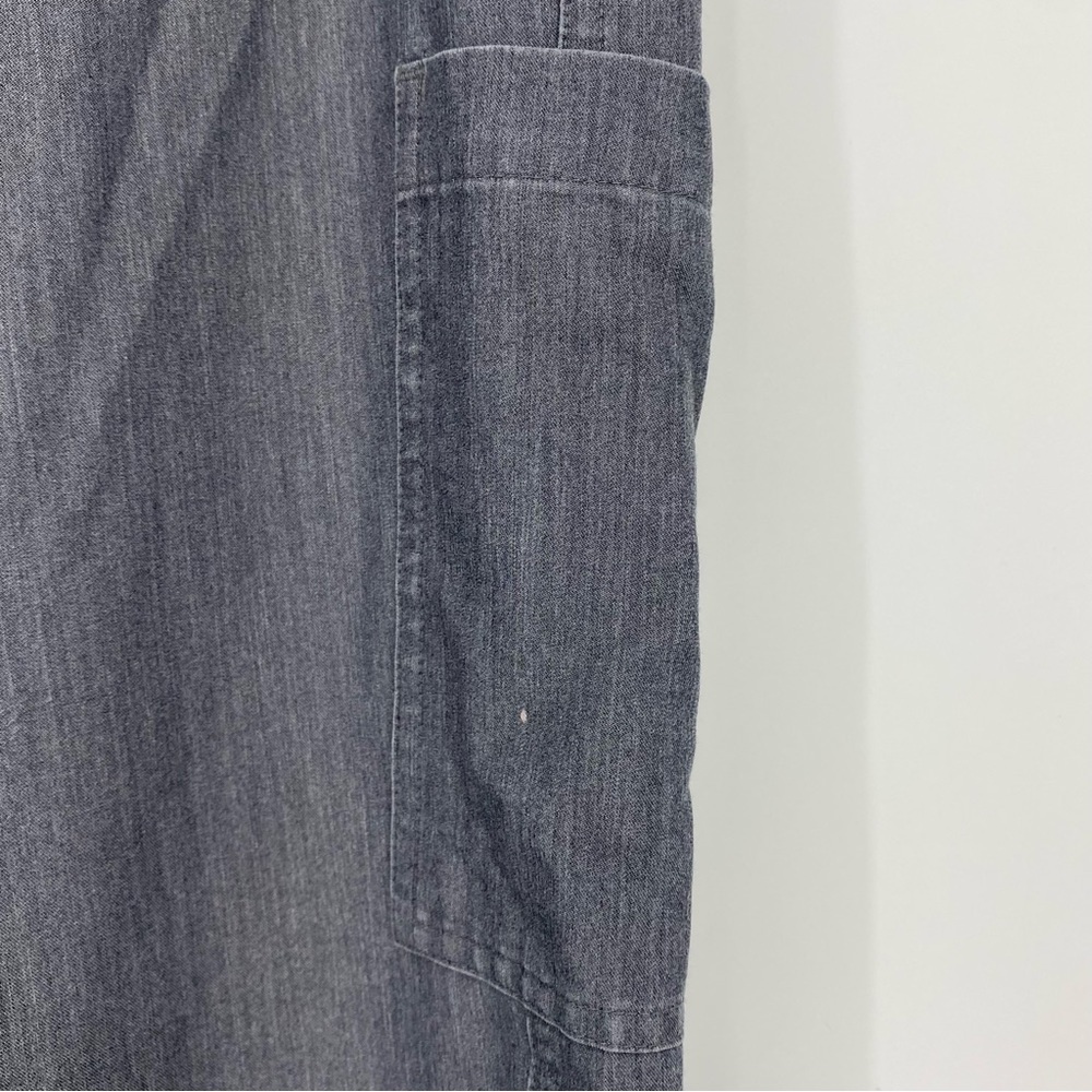 FIGS gray pocket leg nursing medical pants size medium - Picture 13 of 16
